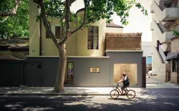 house, cyclist Wallpaper 2560x1600