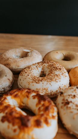 bagels, donuts Wallpaper 640x1136