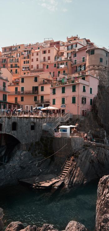 Cinque Terre, SP, Italy Wallpaper 1080x2280