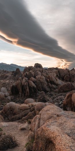 Alabama Hills, California, USA Wallpaper 720x1440