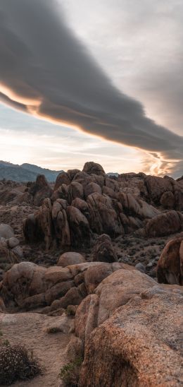 Alabama Hills, California, USA Wallpaper 1080x2280