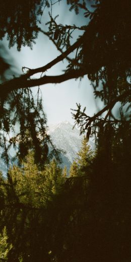 Arnisee, Gurtnellen, Switzerland Wallpaper 720x1440