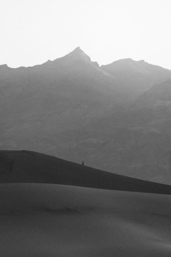Death Valley, California, USA Wallpaper 640x960