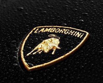 Обои 1280x1024 эмблема Lamborghini, капли