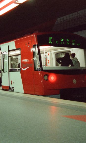 Обои 1200x2000 Нюрнберг, Германия, метро