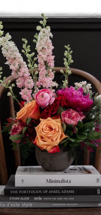 bouquet of flowers in a vase Wallpaper 1080x2280