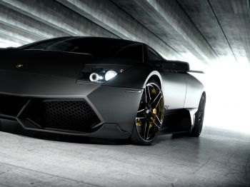 Обои 800x600 черная Lamborghini, спортивная машина, темный