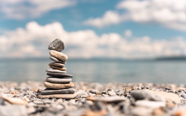 stone balance Wallpaper 2560x1600