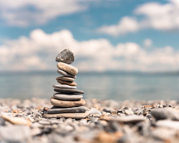 stone balance Wallpaper 1280x1024