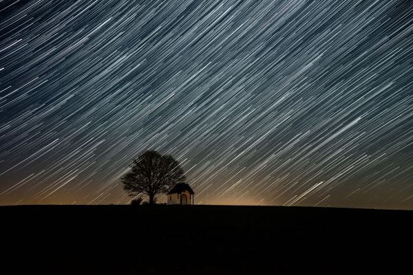 night, movement of the stars Wallpaper 6000x4000