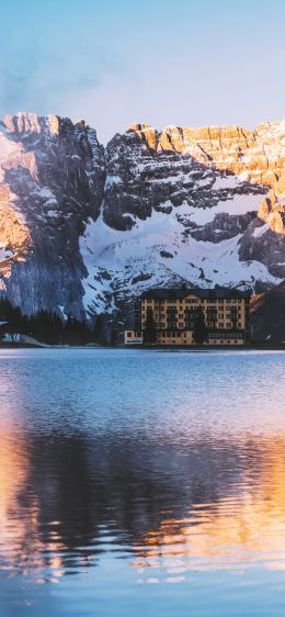 lake house, mountain range Wallpaper 1170x2532