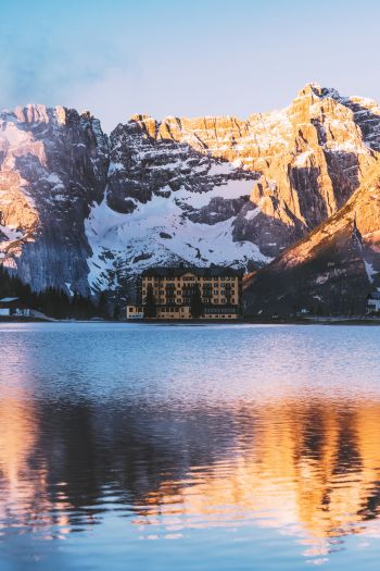 lake house, mountain range Wallpaper 640x960