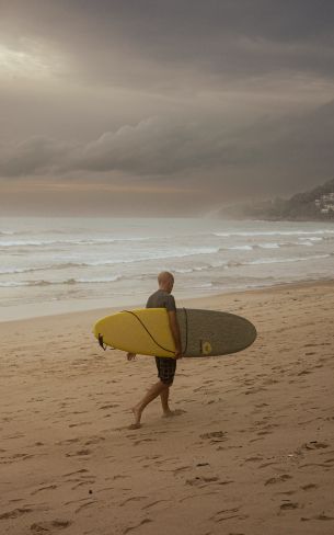 surfer, before the storm Wallpaper 1600x2560