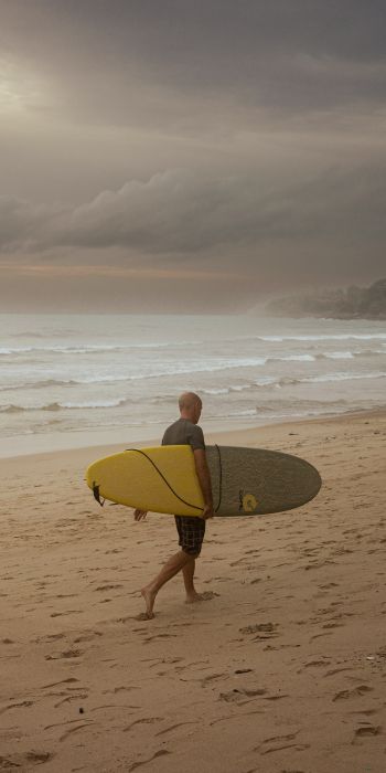 surfer, before the storm Wallpaper 720x1440