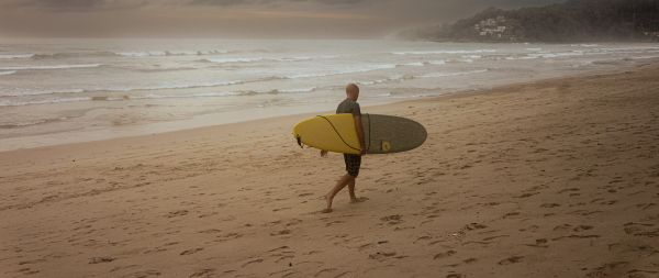 surfer, before the storm Wallpaper 2560x1080