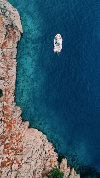 sea, boat at sea Wallpaper 640x1136