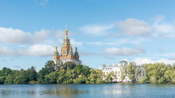 Peterhof, Saint Petersburg, Russia Wallpaper 2560x1440