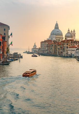 metropolitan city of venice, Italy Wallpaper 1640x2360