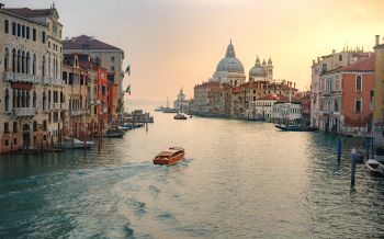 Обои 2560x1600 столичный город Венеция, Италия