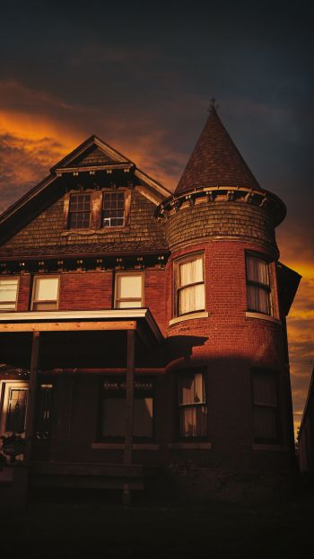 house with tower Wallpaper 1440x2560