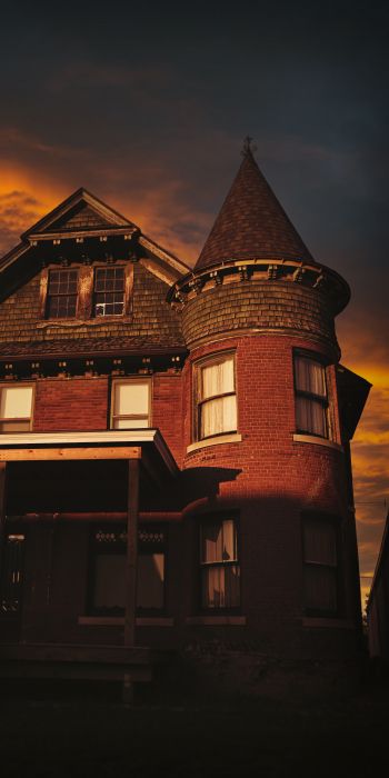 house with tower Wallpaper 720x1440