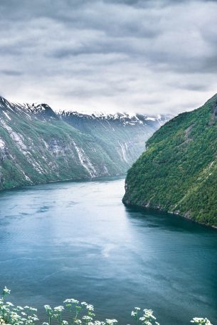 landscape, mountains, river Wallpaper 640x960