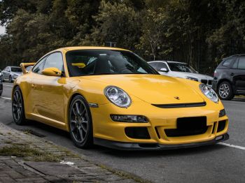 Обои 800x600 Porsche 911 GT3, спортивная машина