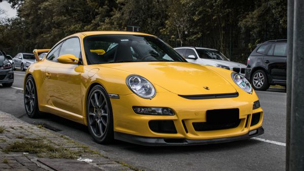 Обои 1280x720 Porsche 911 GT3, спортивная машина