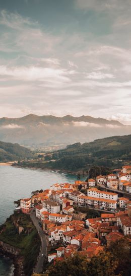 Lastres, Spain Wallpaper 1080x2280