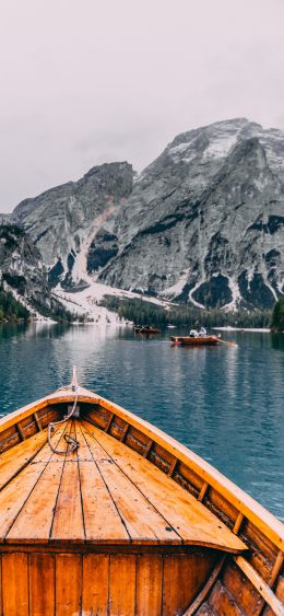 Pragser Wildsee, Bries, Italy Wallpaper 1080x2340