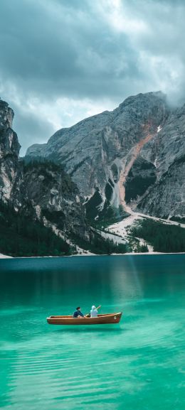 Lake Braies, Italy Wallpaper 1080x2400