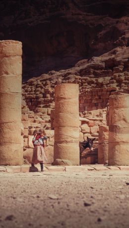 Petra, Jordan Wallpaper 640x1136