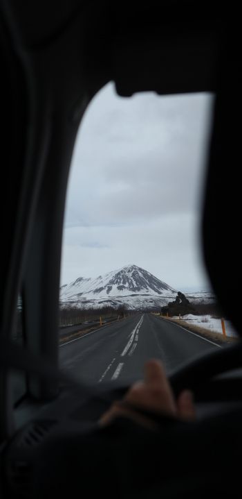 Iceland, travel by car Wallpaper 1080x2220