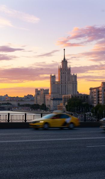 Moscow, Russia Wallpaper 600x1024