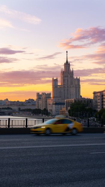 Moscow, Russia Wallpaper 640x1136