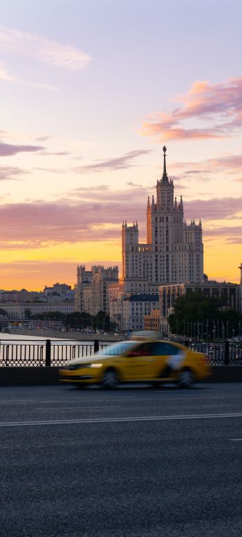 Moscow, Russia Wallpaper 1440x3200