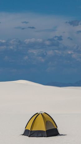 tent, snowy valley Wallpaper 640x1136