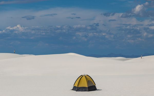 tent, snowy valley Wallpaper 1920x1200