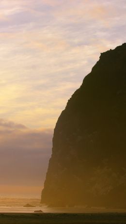 Cannon Beach, Oregon, USA Wallpaper 1440x2560