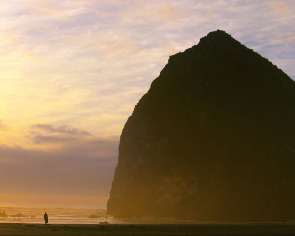 Cannon Beach, Oregon, USA Wallpaper 1280x1024