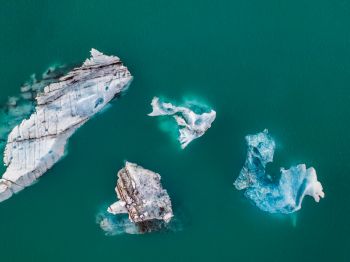 iceberg, photo from above Wallpaper 800x600