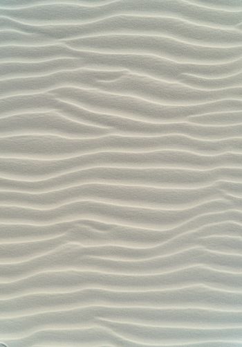 Обои 1668x2388 песок, белый, фон