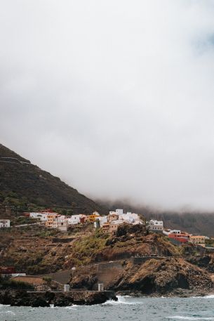 Tenerife, Spain Wallpaper 640x960