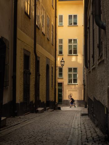 old town, Stockholm, Sweden Wallpaper 1668x2224