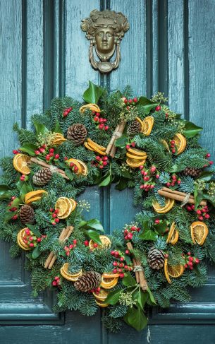 Christmas wreath, decoration, christmas Wallpaper 1752x2800
