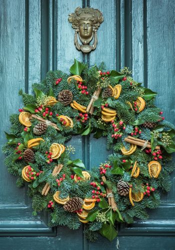 Christmas wreath, decoration, christmas Wallpaper 1668x2388