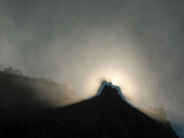 Areiro Peak, Portugal Wallpaper 800x600