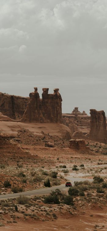 Moab, Utah, USA Wallpaper 1170x2532
