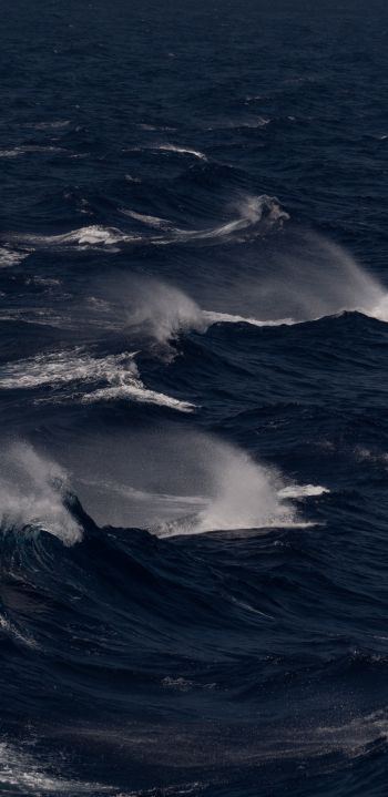 sea, waves Wallpaper 1080x2220