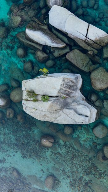 stones, sea Wallpaper 640x1136